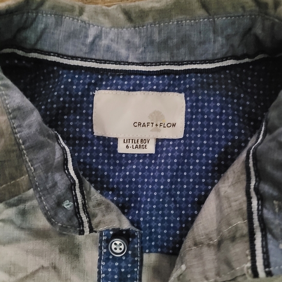 Stylish Kids Gray Button Down Shirt Sz 6 Large - Picture 3 of 5